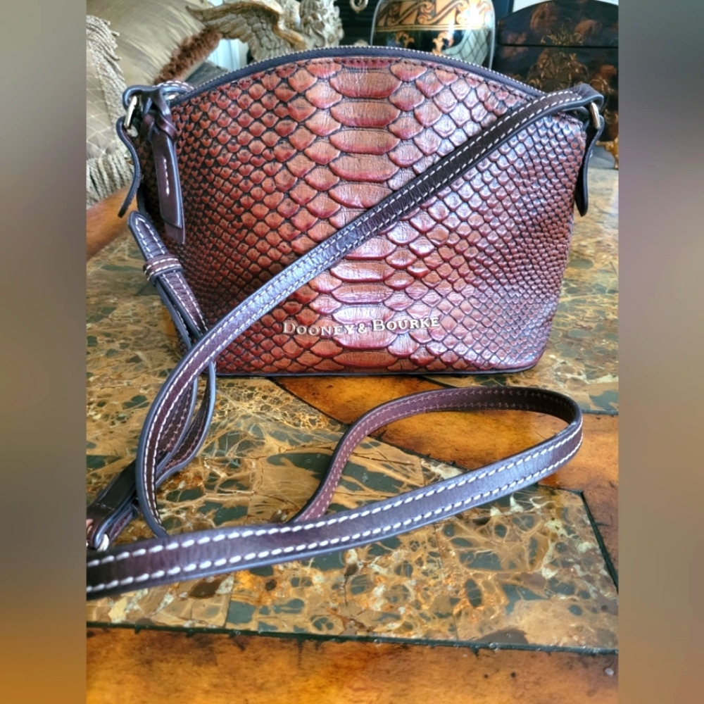 Dooney & Bourke Brown Crossbody Bag - Picture 1 of 10